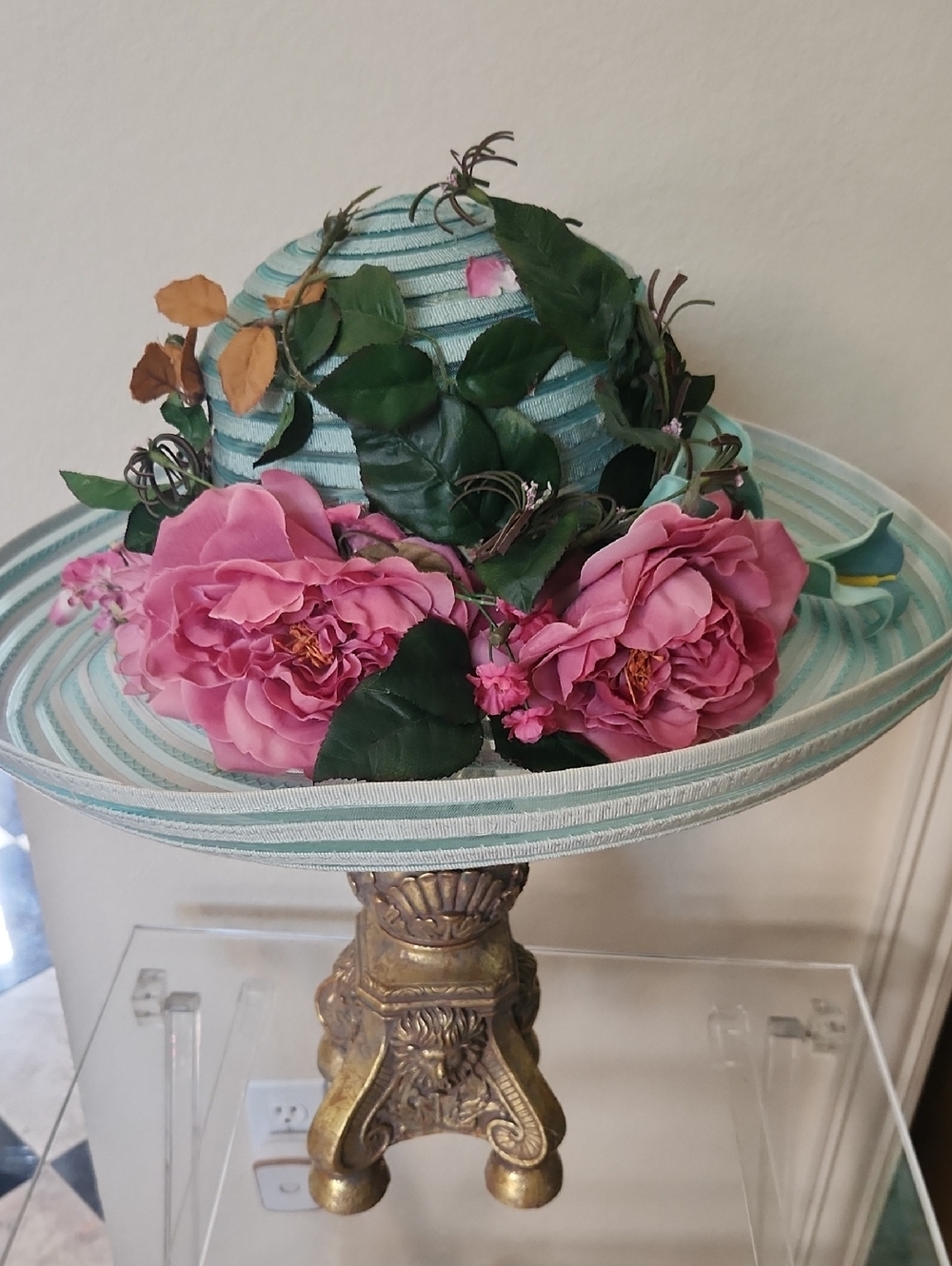 Pink Floral Trim Wide-Brim Decorative Hat